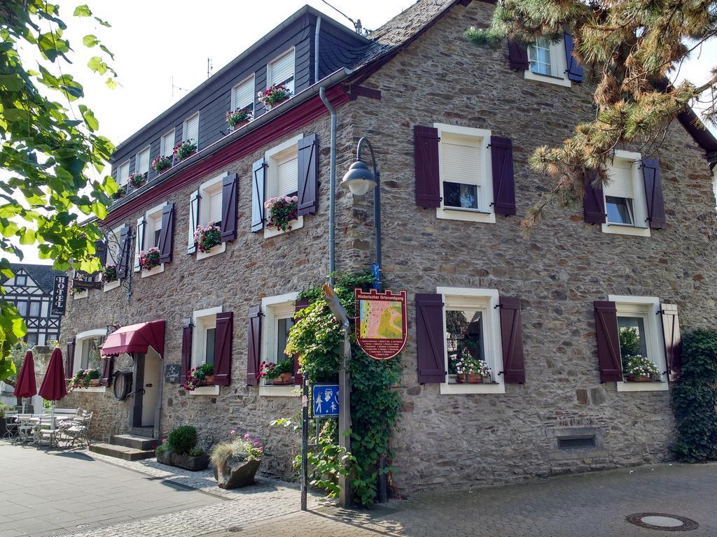 Hotel Garni Altes Winzerhaus Moselschaenke 科伯恩-贡多夫 外观 照片
