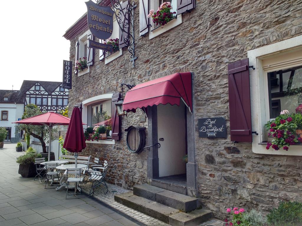 Hotel Garni Altes Winzerhaus Moselschaenke 科伯恩-贡多夫 外观 照片