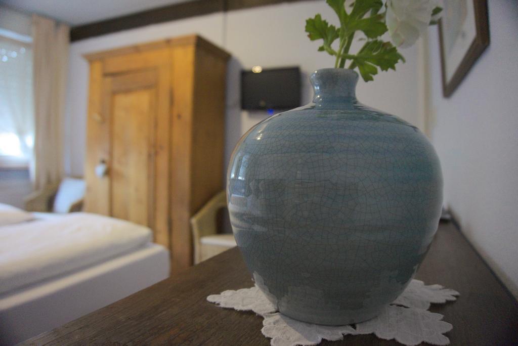 Hotel Garni Altes Winzerhaus Moselschaenke 科伯恩-贡多夫 外观 照片