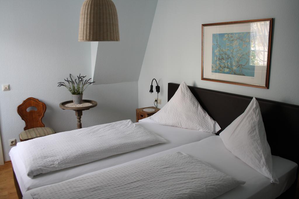 Hotel Garni Altes Winzerhaus Moselschaenke 科伯恩-贡多夫 客房 照片
